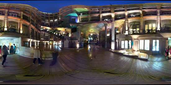 819 La Pedrera lobby