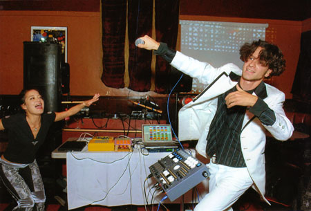 09-12-09 LoveTechSF #C0001